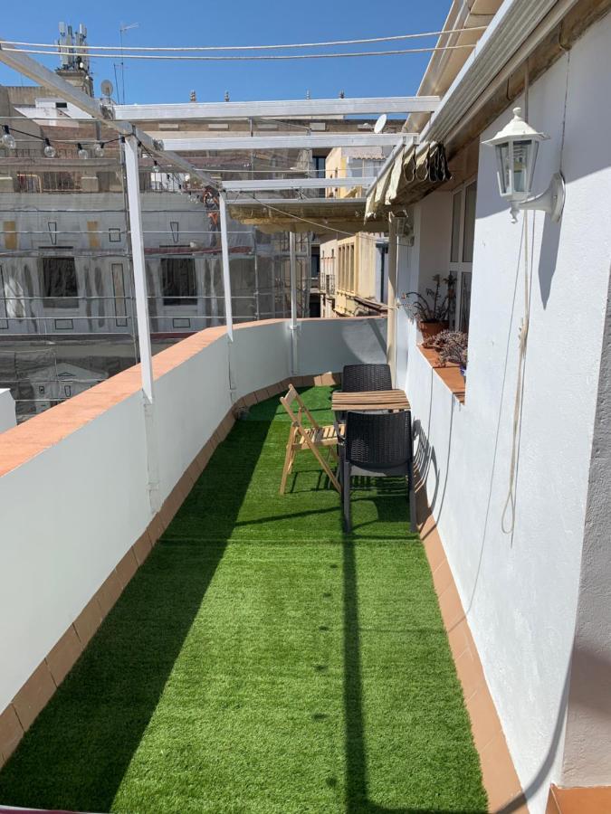 Stunning Attic With Private Terrace And Parking Optional Apartman Sevilla Kültér fotó